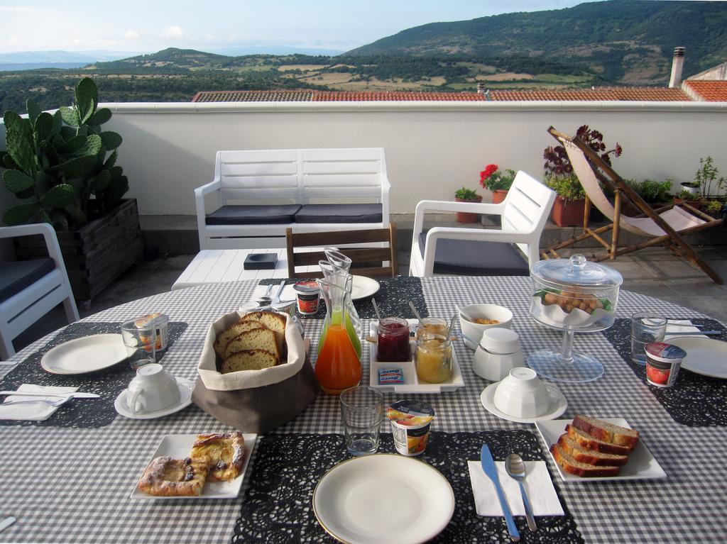 Brancadoria B&B Monteleone Rocca Doria Bagian luar foto